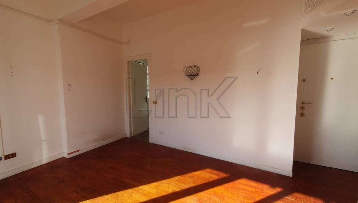 Appartamento in vendita via dei Due Ponti, Roma