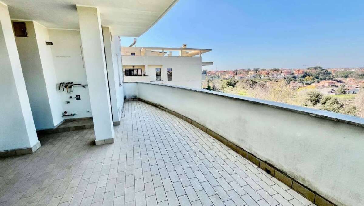Appartamento in vendita via del Podere Fiume, Roma