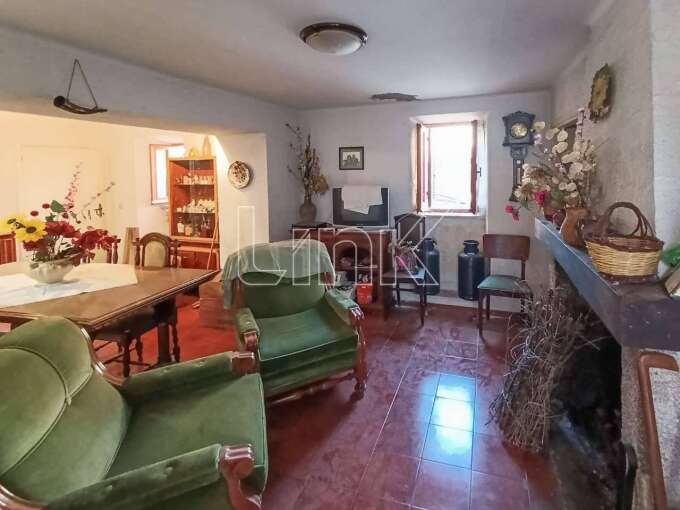 Casa indipendente in vendita via Piano, Ortona dei Marsi