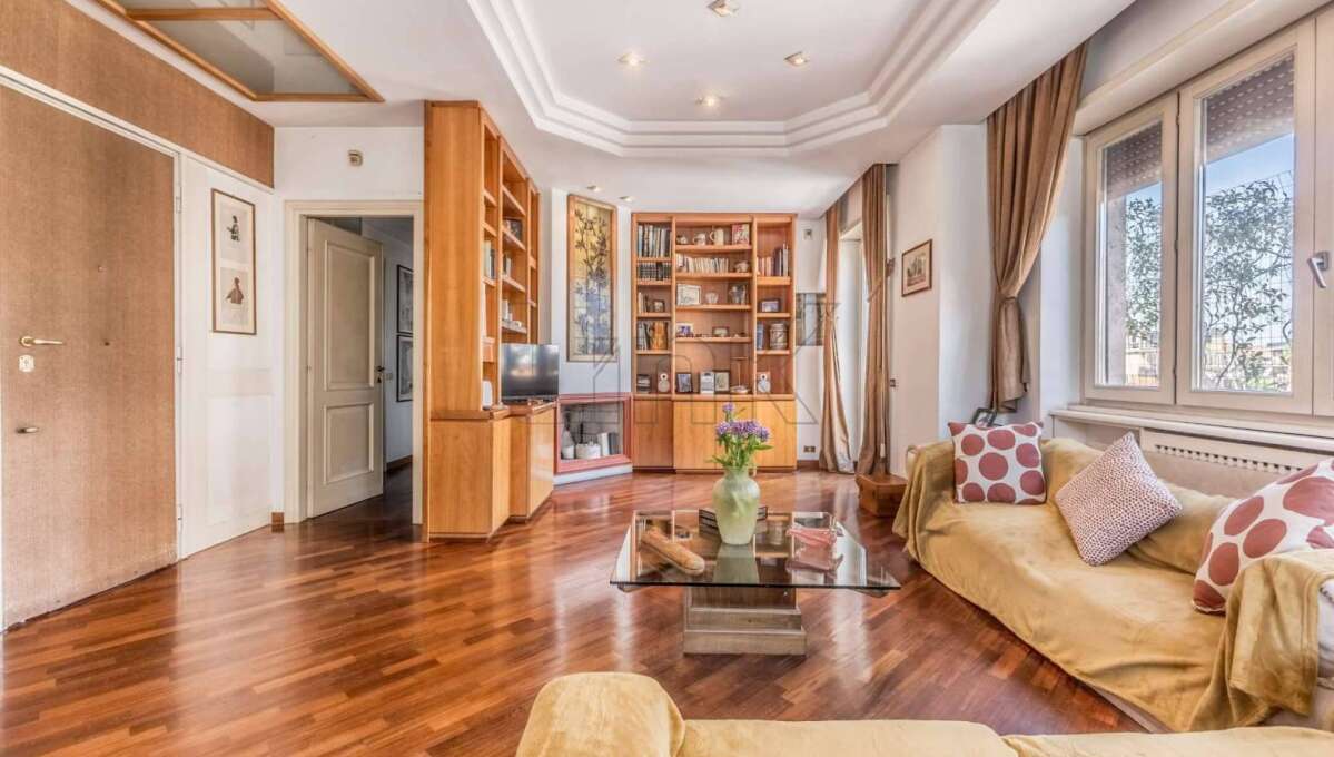 Attico in vendita via Luigi Bodio, Roma