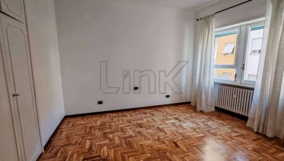 Appartamento in affitto via Prisciano, Roma