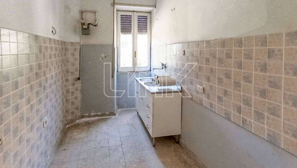 Appartamento in vendita via Del Campo, Roma