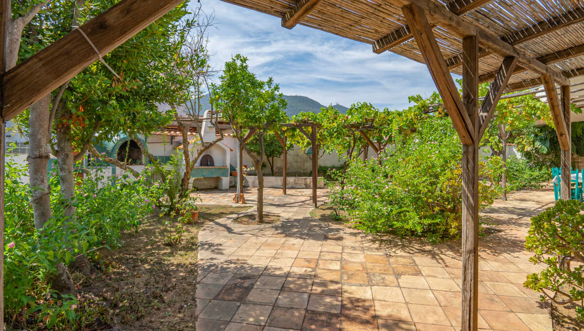 Villa bifamiliare in vendita Via Alcide De Gasperi, San Felice Circeo (LT)