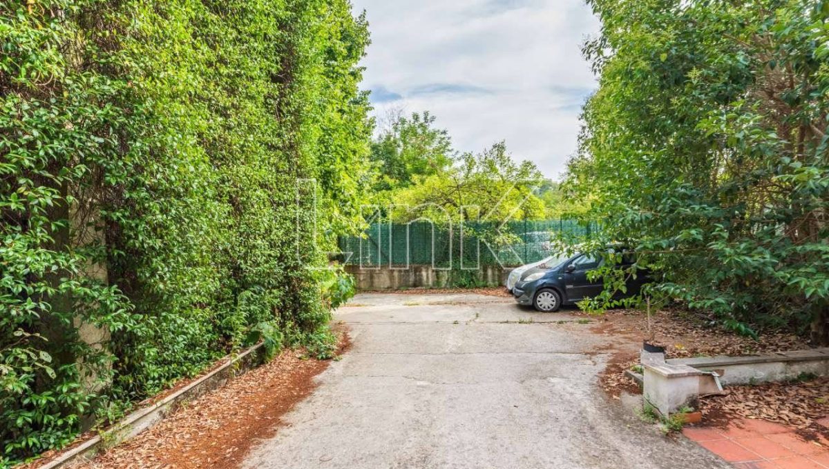Appartamento in vendita in via della Giustiniana, Roma