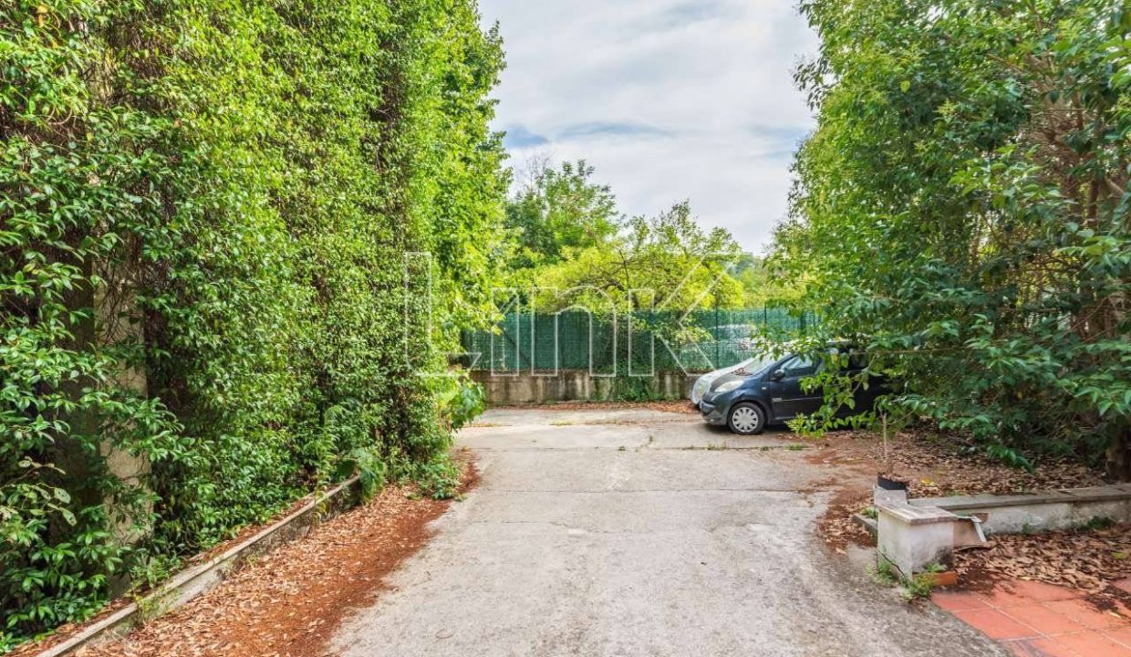 Appartamento in vendita in via della Giustiniana, Roma