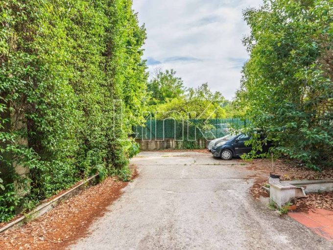 Appartamento in vendita in via della Giustiniana, Roma