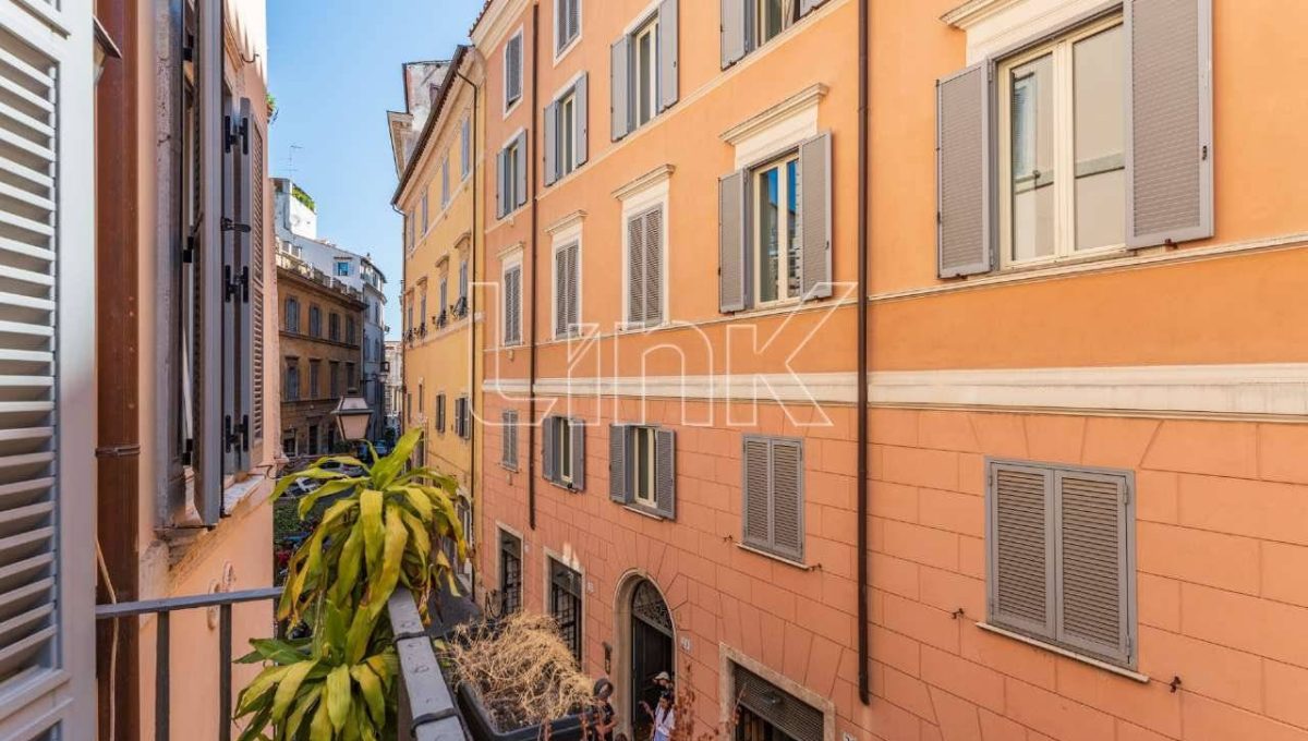Appartamento in affitto via di Parione, Roma