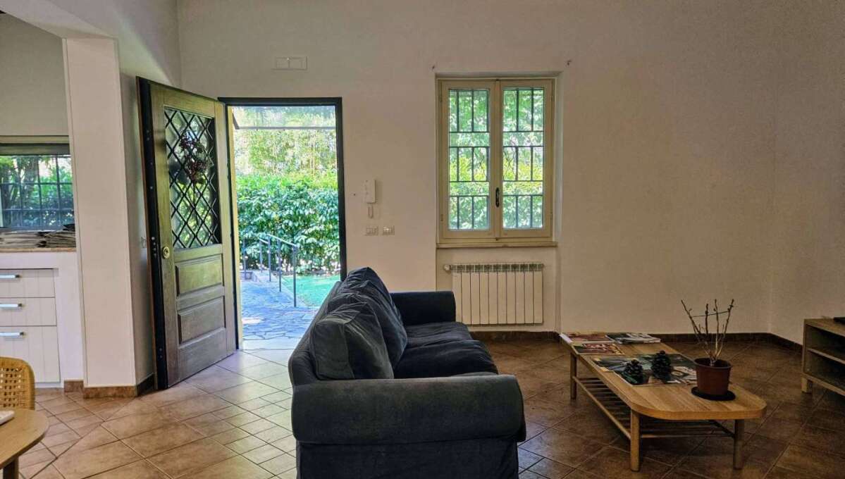 Casa indipendente in affitto in via di Grottarossa, Roma