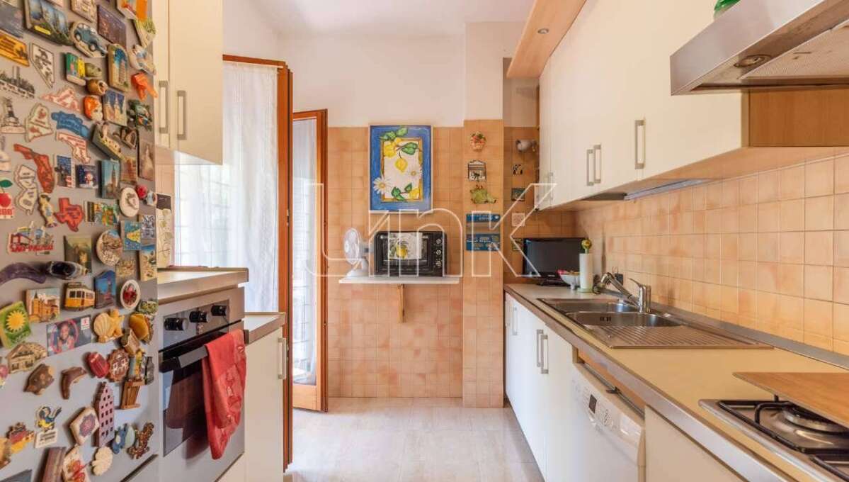Appartamento in vendita via della Mendola, Roma
