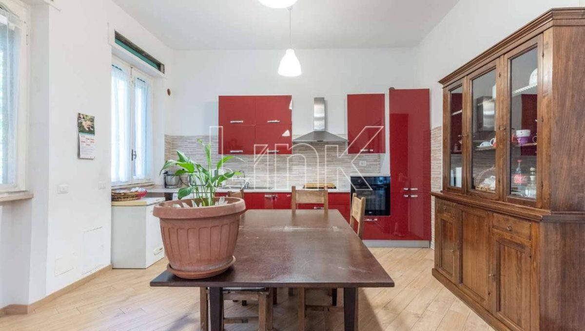 Appartamento in vendita in via della Giustiniana, Roma