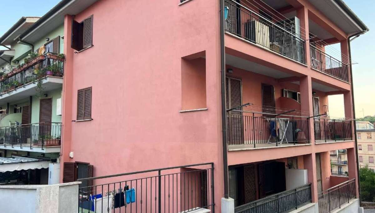 Appartamento in vendita via Evangelista Torricelli, Rignano Flaminio