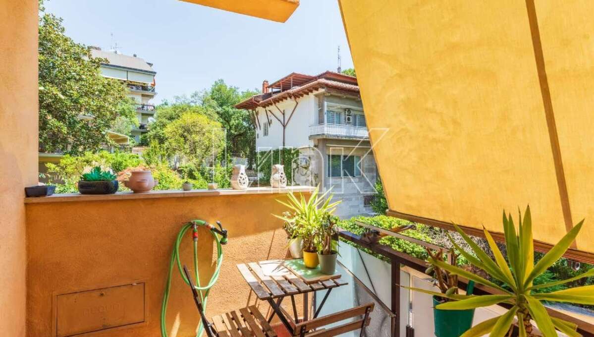 Appartamento in vendita via della Mendola, Roma