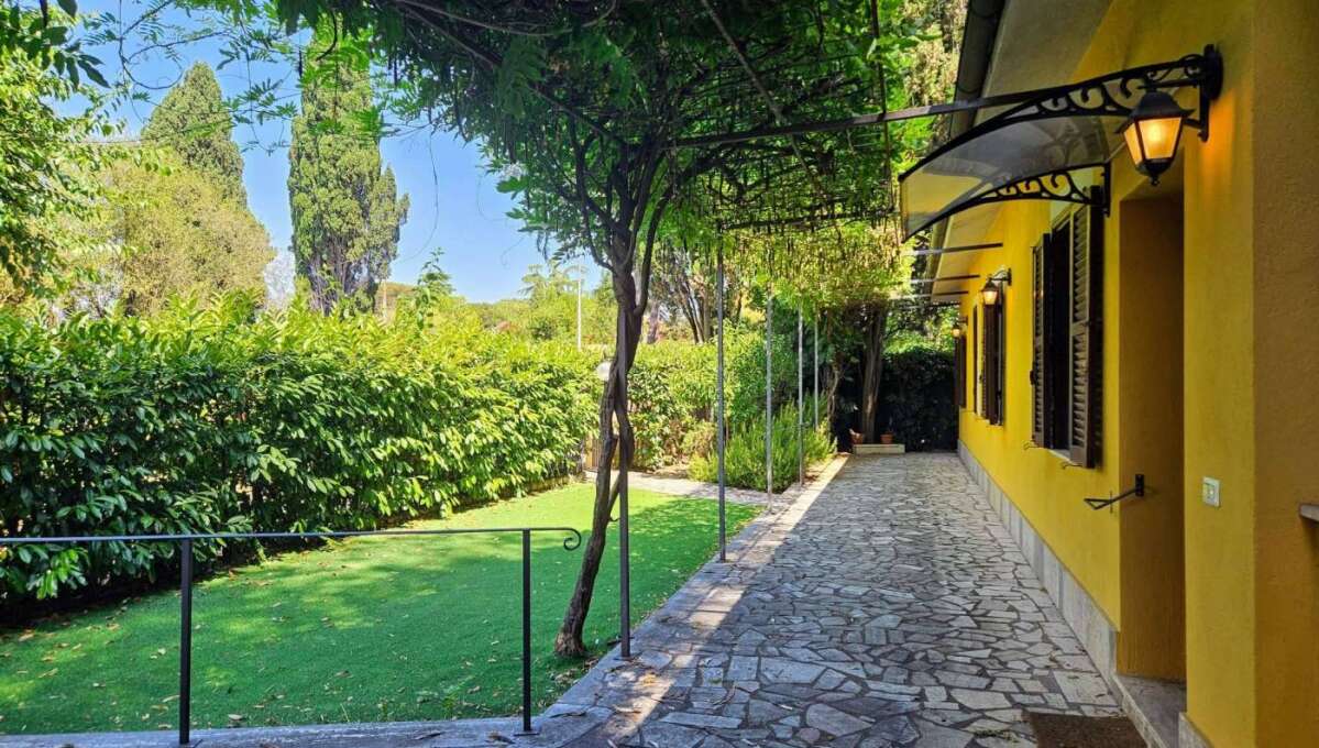 Casa indipendente in affitto in via di Grottarossa, Roma