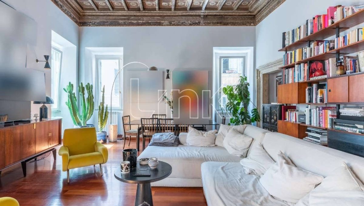 Appartamento in affitto via di Parione, Roma