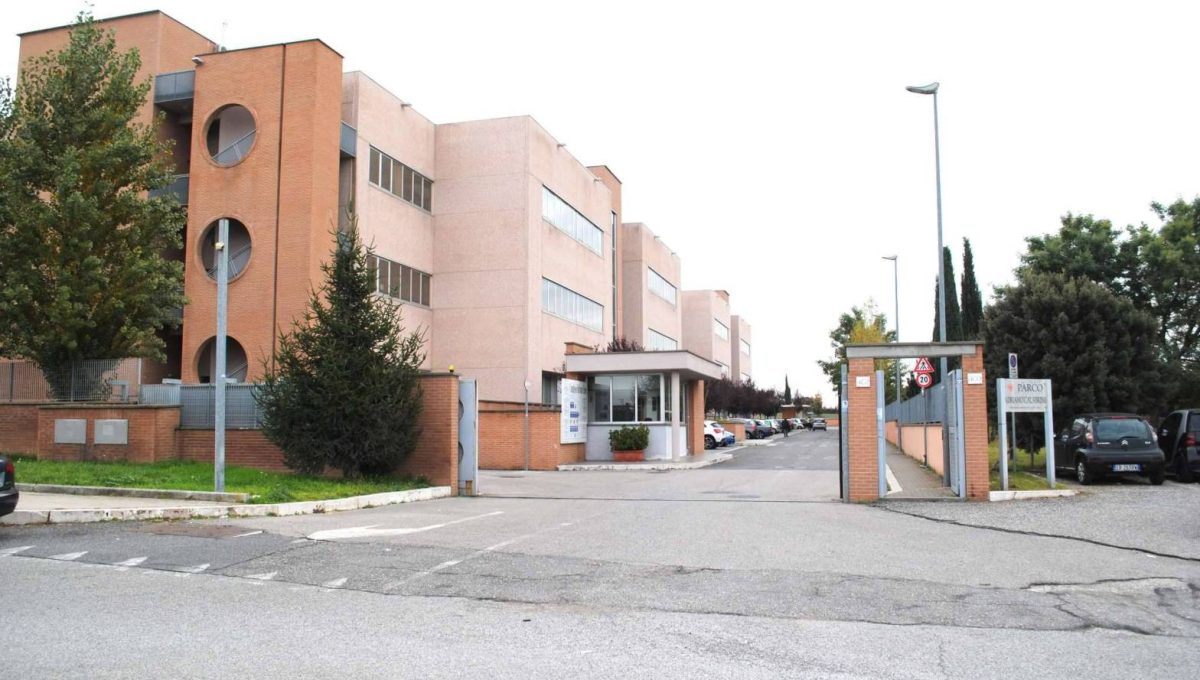 Ufficio in affitto via Giacomo Peroni, Roma