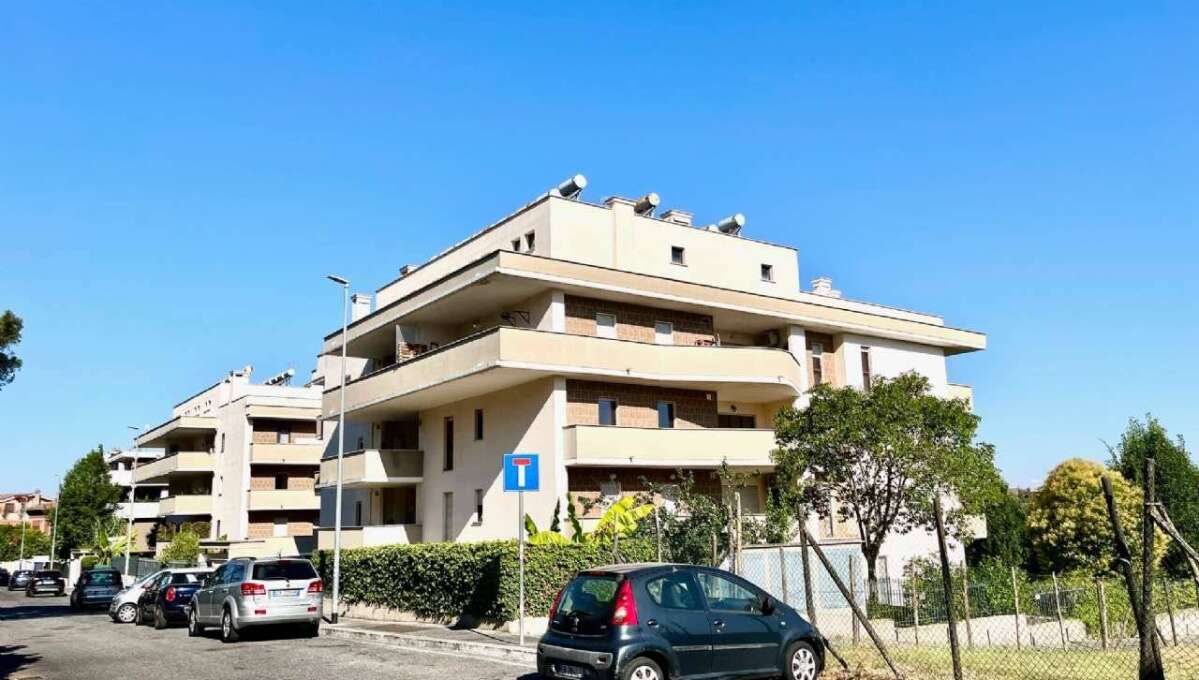 Attico in affitto in via del Podere Fiume, Roma