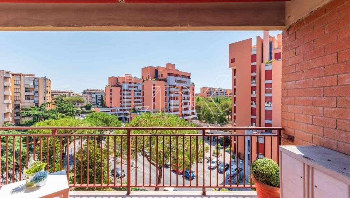 Appartamento in vendita Via Tazio Nuvolari, Roma
