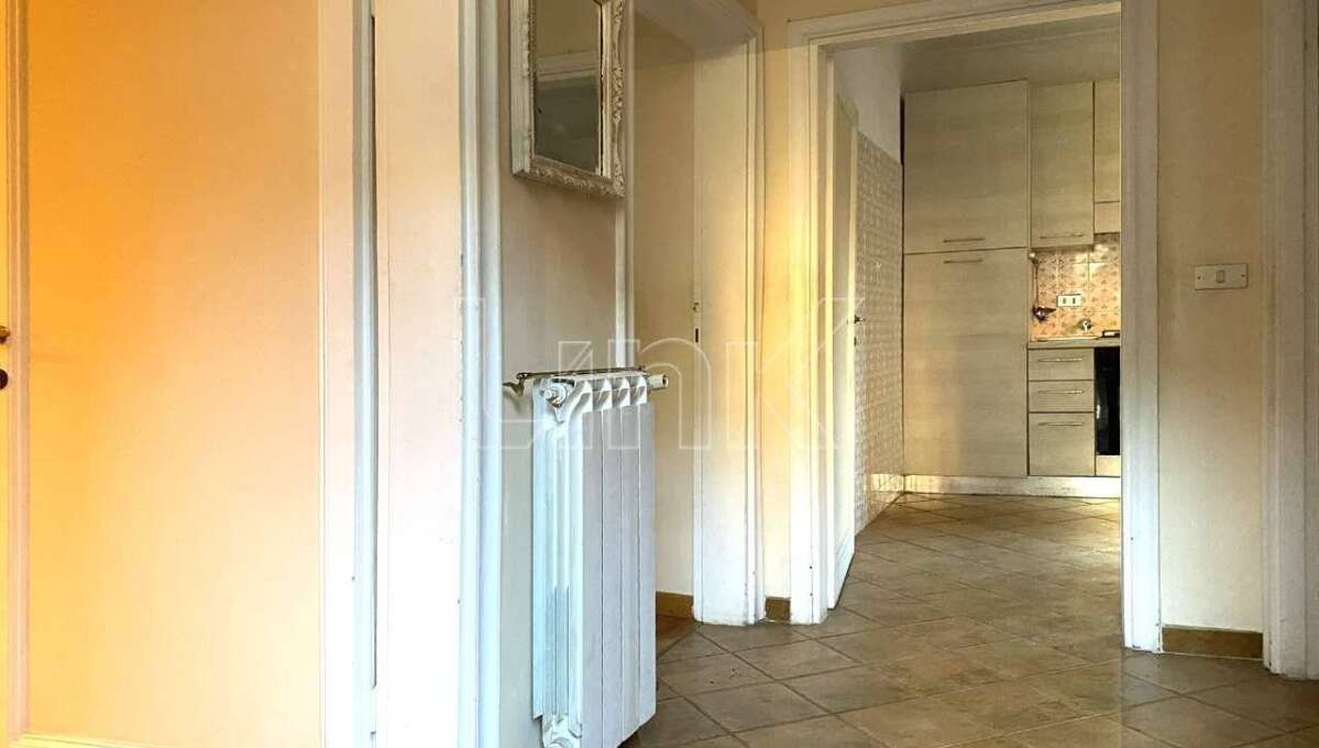 Appartamento in vendita in via Al Sesto Miglio, Roma