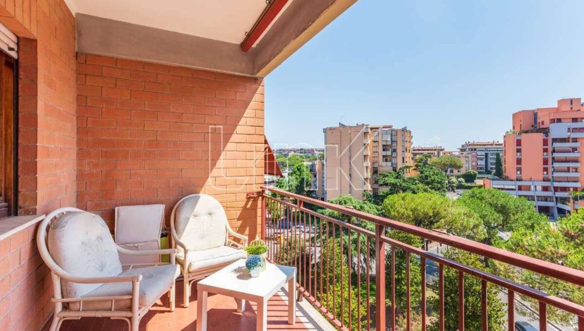 Appartamento in vendita Via Tazio Nuvolari, Roma