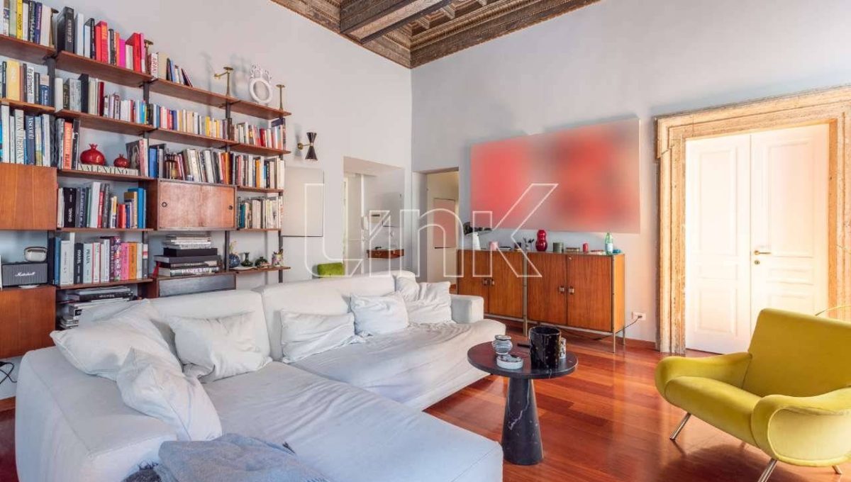 Appartamento in affitto via di Parione, Roma