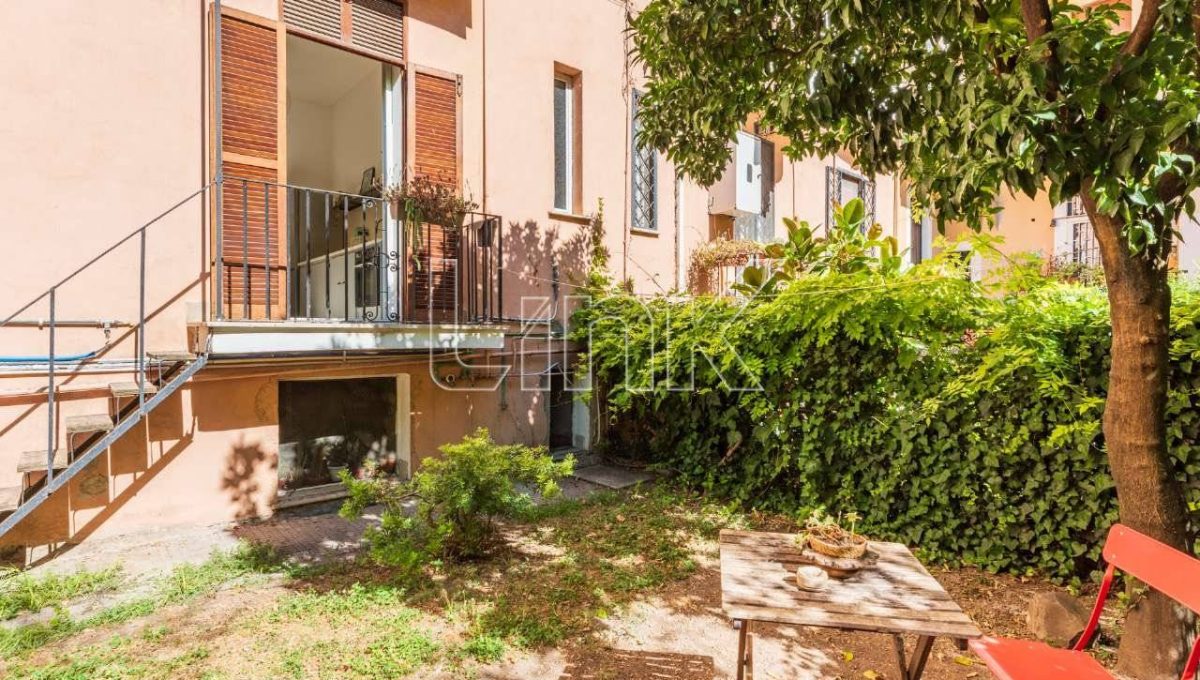 Appartamento in vendita via Ettore Rolli, Roma