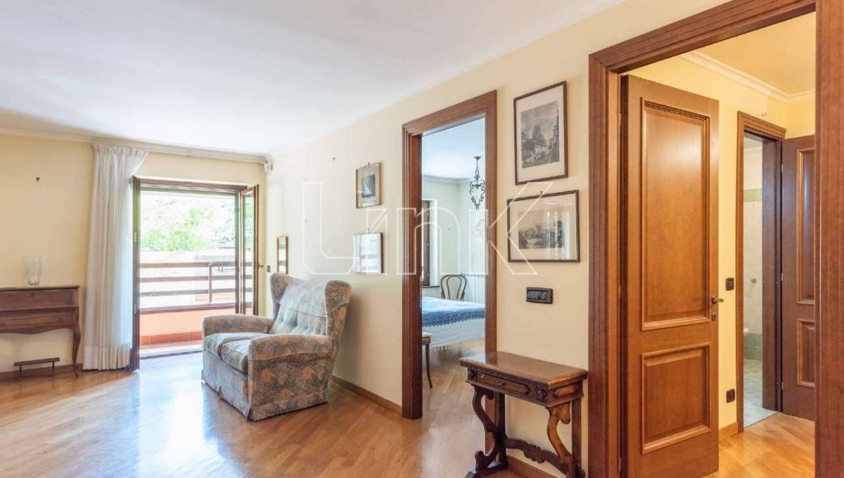 Appartamento in vendita via Vallombrosa, Roma