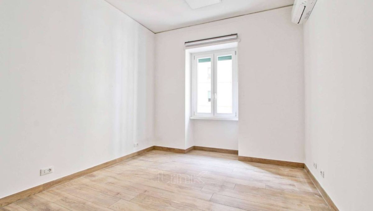 Appartamento in vendita via Antonazzo Romano, Roma