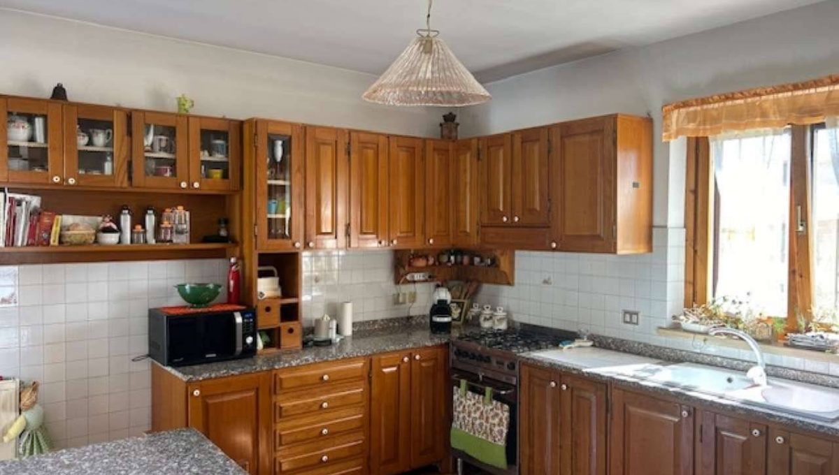 Villa in vendita via delle Rose, Lariano