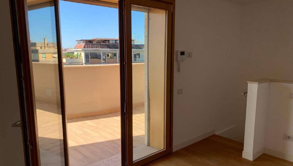 Attico in affitto via Odoardo Beccari, Roma