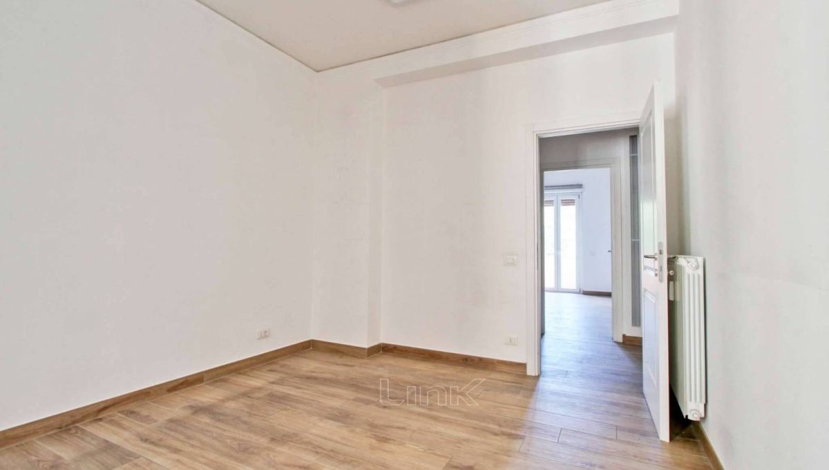 Appartamento in vendita via Antonazzo Romano, Roma