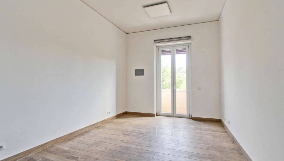 Appartamento in vendita via Antonazzo Romano, Roma