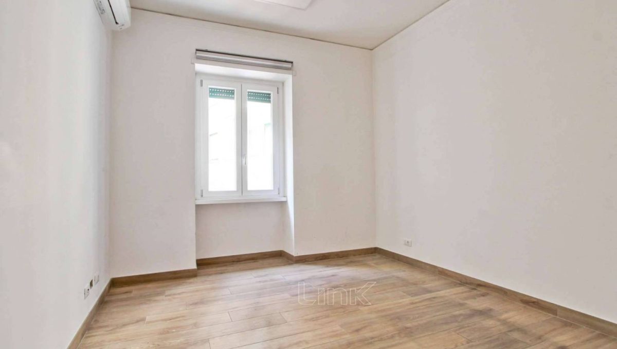 Appartamento in vendita via Antonazzo Romano, Roma