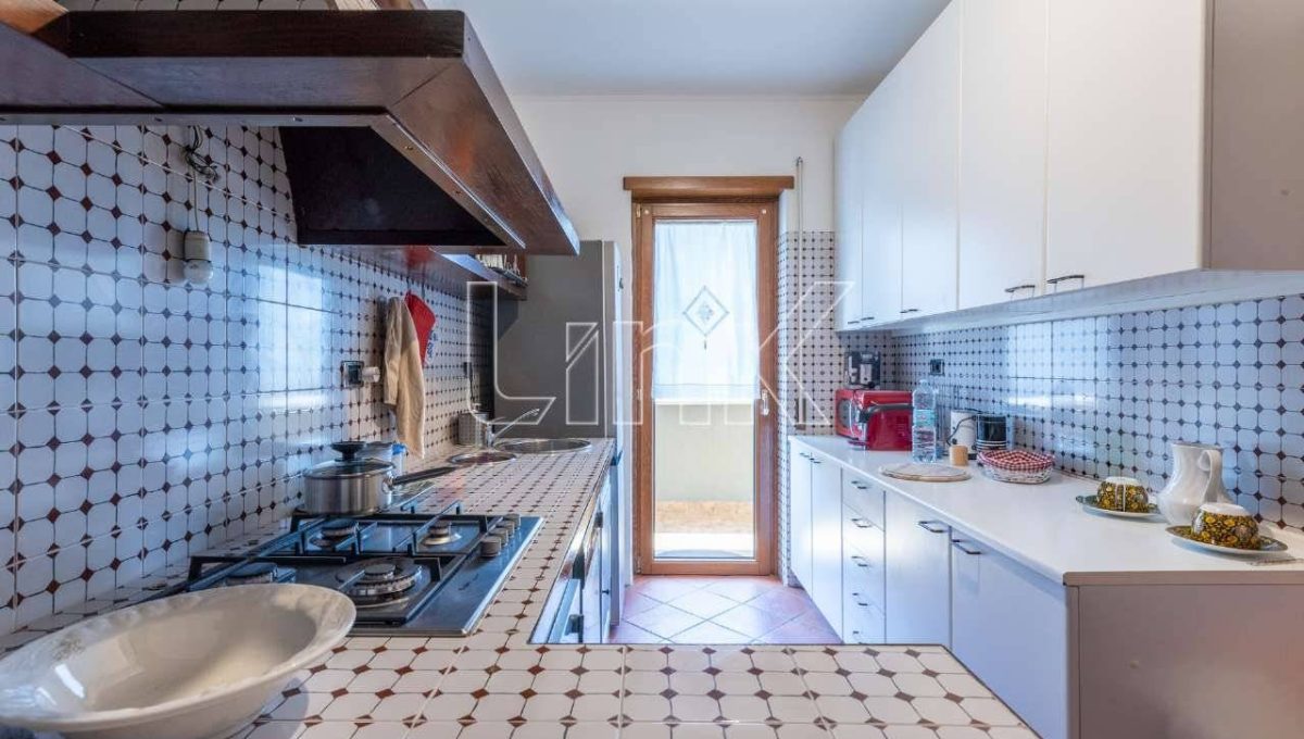 Appartamento in vendita via Paolo di Dono, Roma
