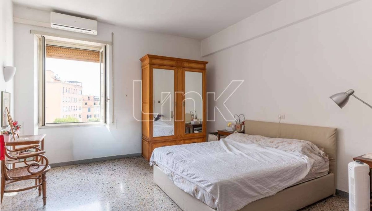 Appartamento in vendita in via Arturo Colautti, Roma