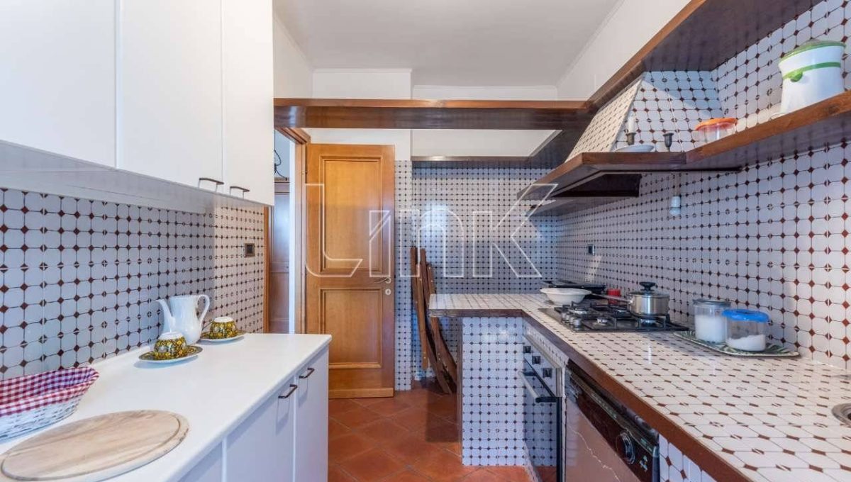 Appartamento in vendita via Paolo di Dono, Roma