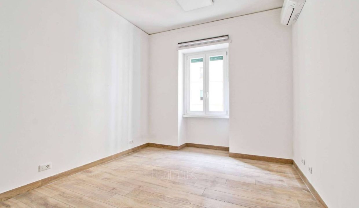 Appartamento in vendita via Antonazzo Romano, Roma