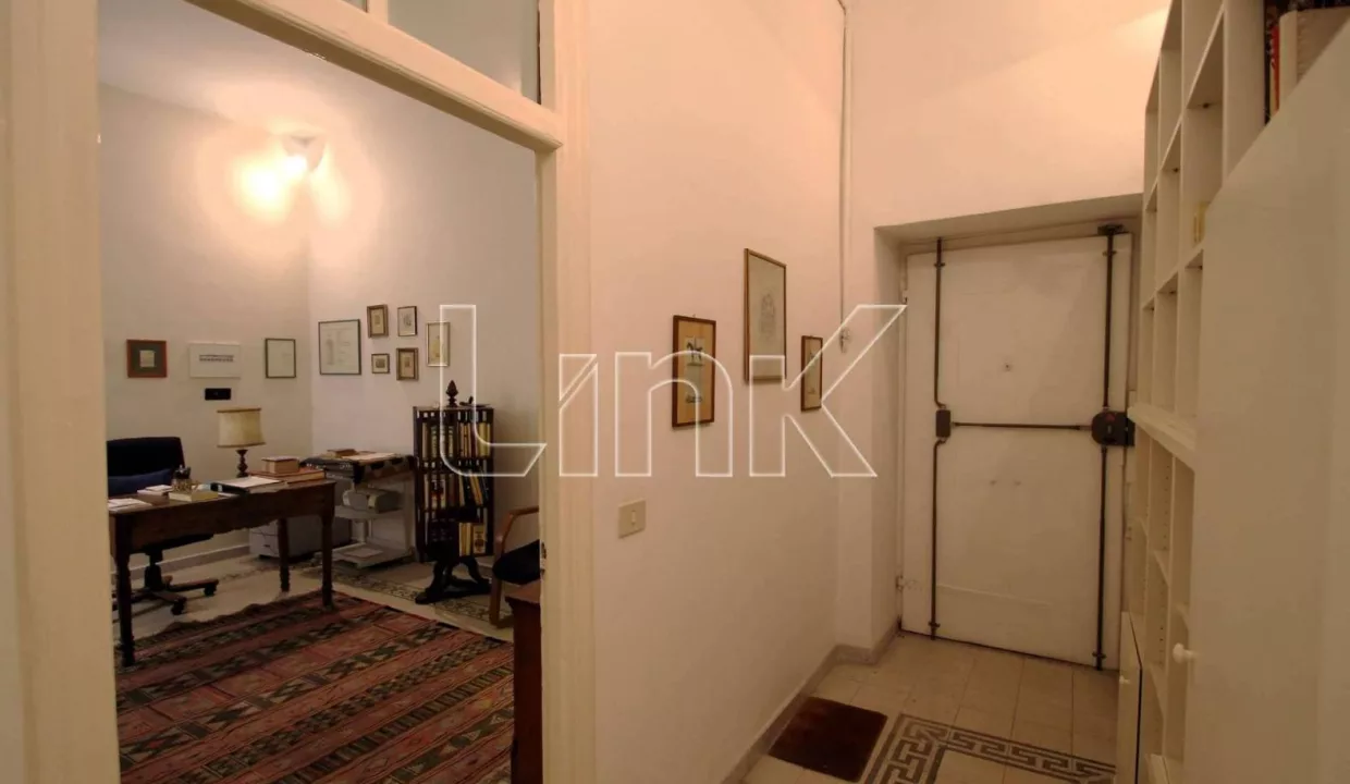 Appartamento in vendita via Natale del Grande, Roma