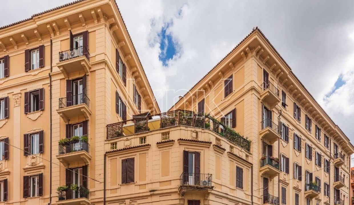 Appartamento in vendita via Pasubio, Roma