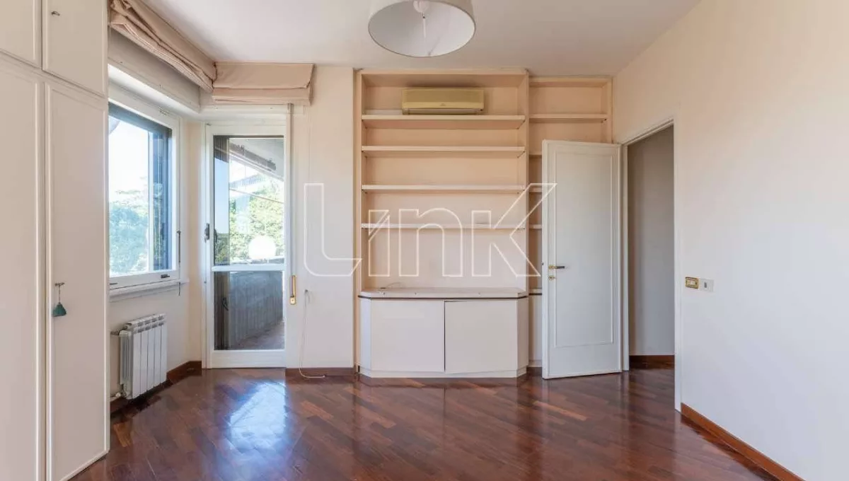Appartamento in vendita in via Leonida Rech, Roma