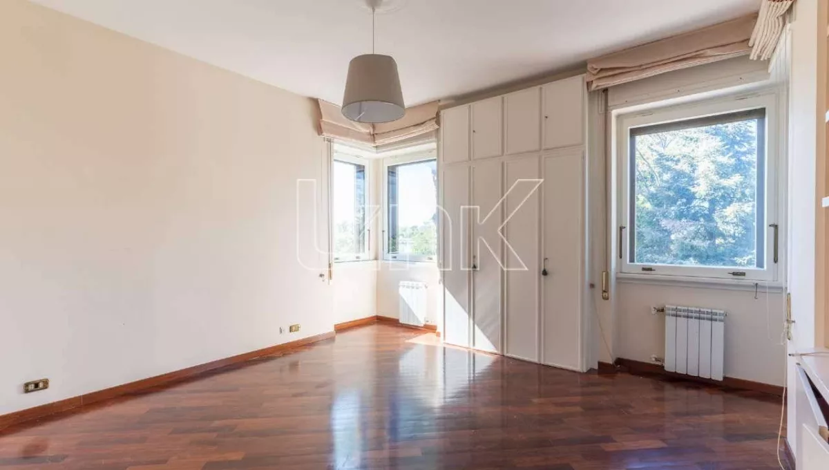 Appartamento in vendita in via Leonida Rech, Roma