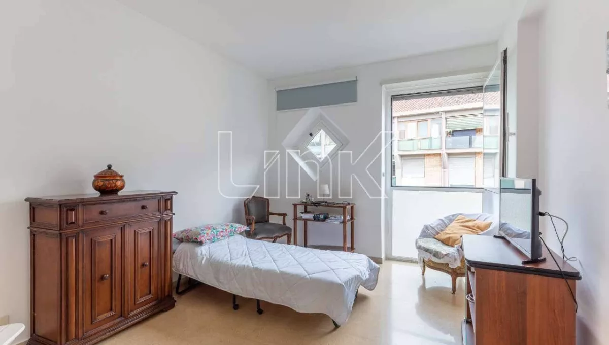 Appartamento in Nuda Proprietà in vendita Via Ostiense, Roma