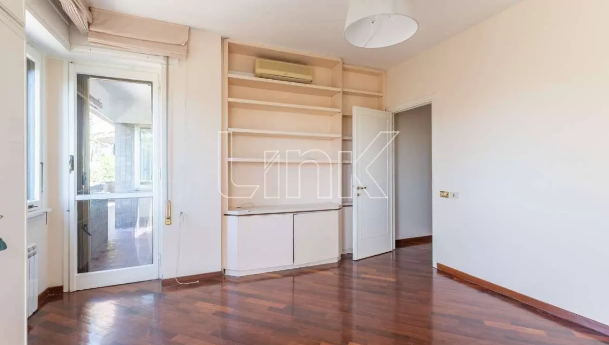 Appartamento in vendita in via Leonida Rech, Roma