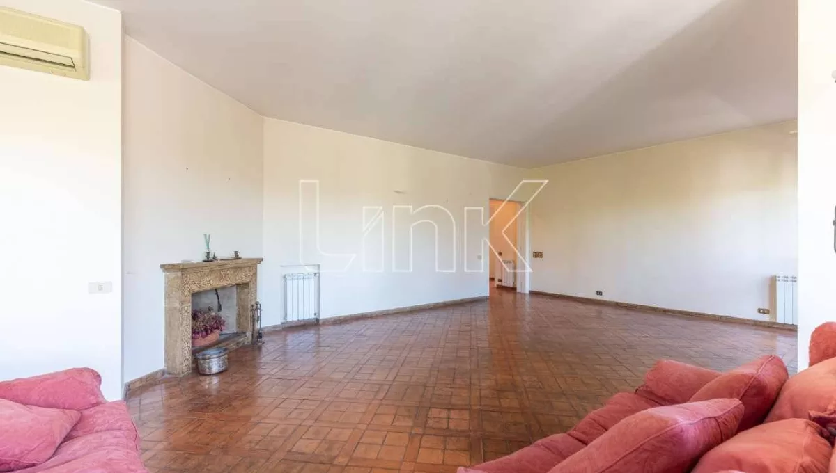 Appartamento in vendita in via Leonida Rech, Roma