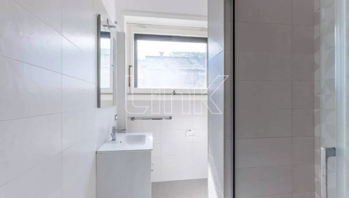 Appartamento in vendita in via Leonida Rech, Roma