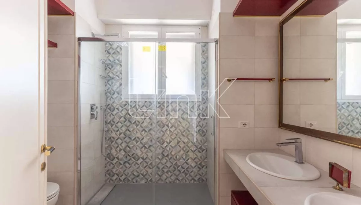 Appartamento in vendita in via Leonida Rech, Roma