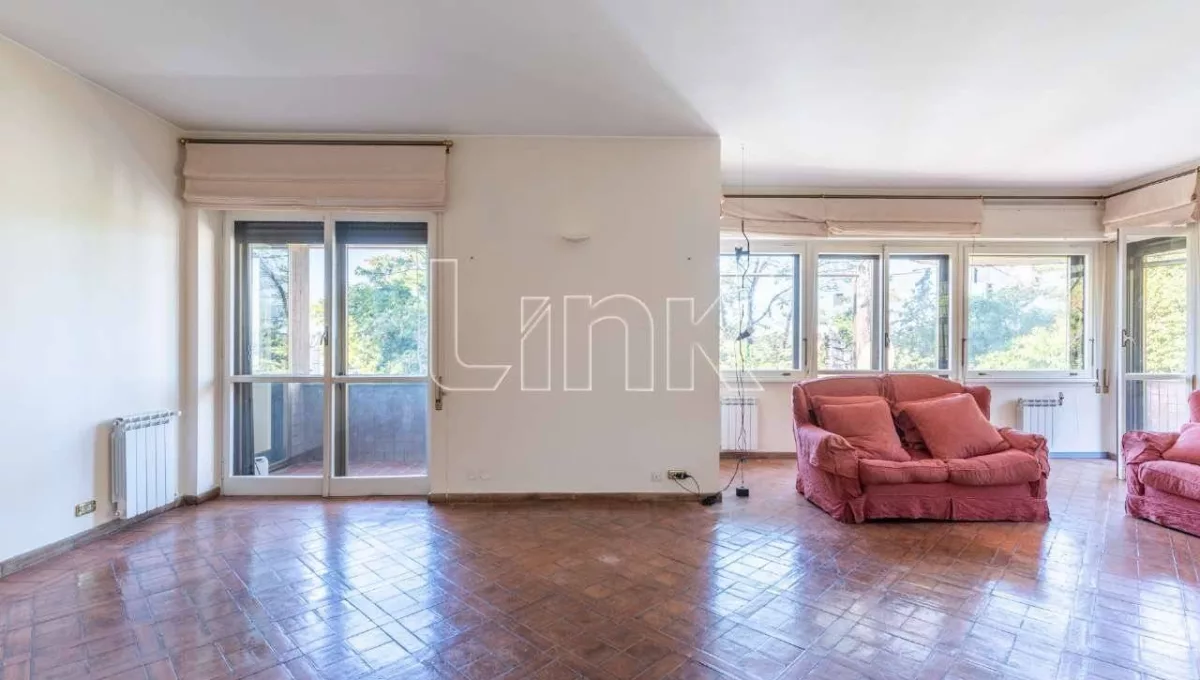 Appartamento in vendita in via Leonida Rech, Roma