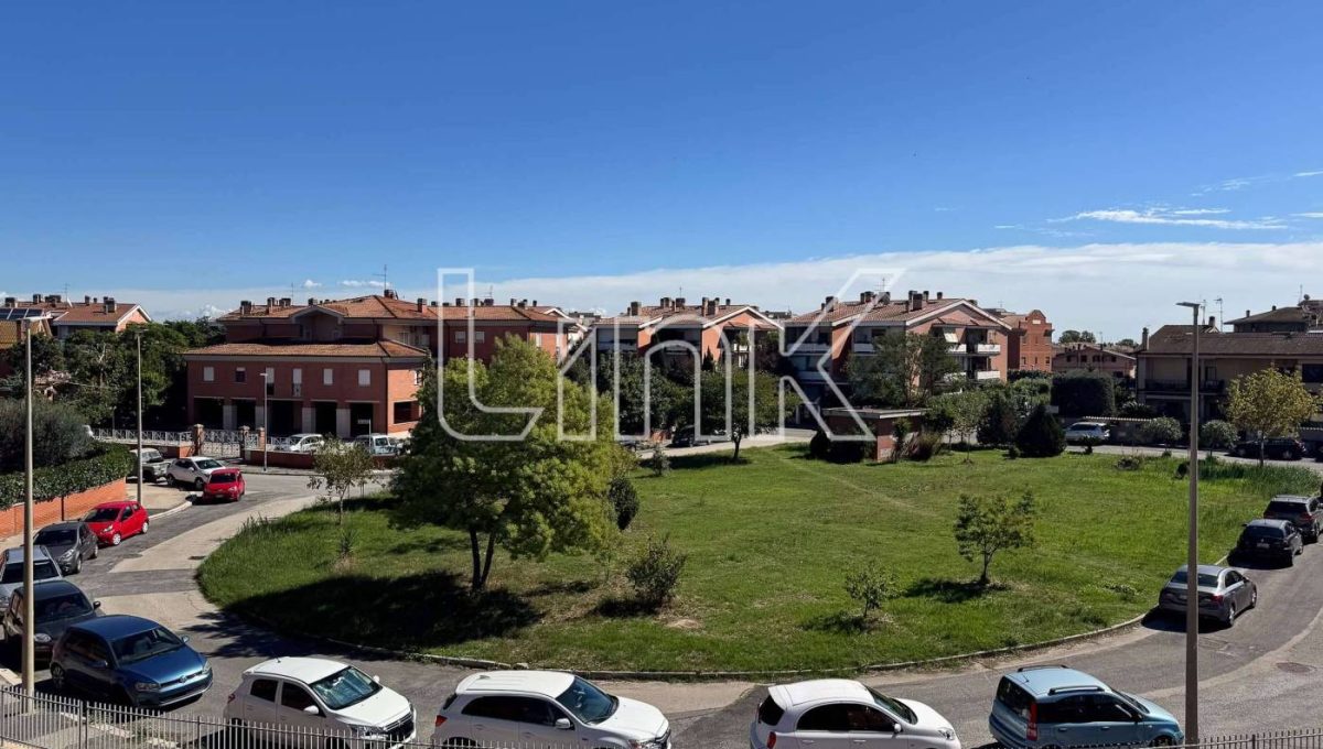 Appartamento in vendita Largo Giuseppe Reganato, Roma
