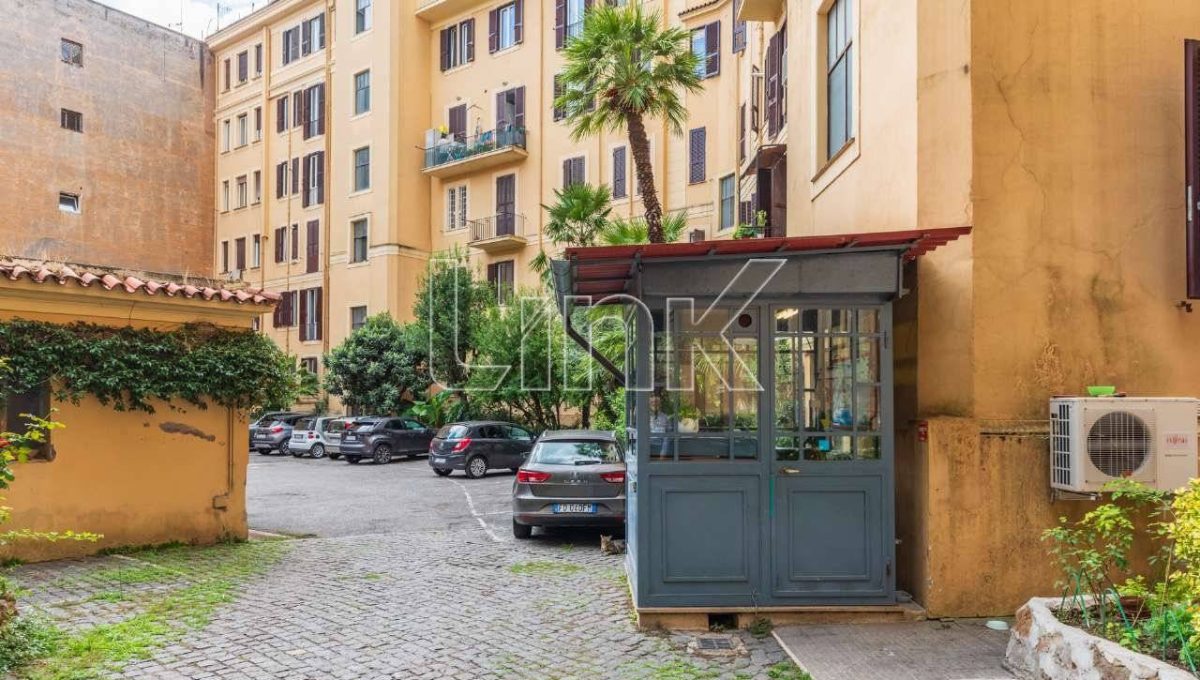 Appartamento in vendita via Pasubio, Roma