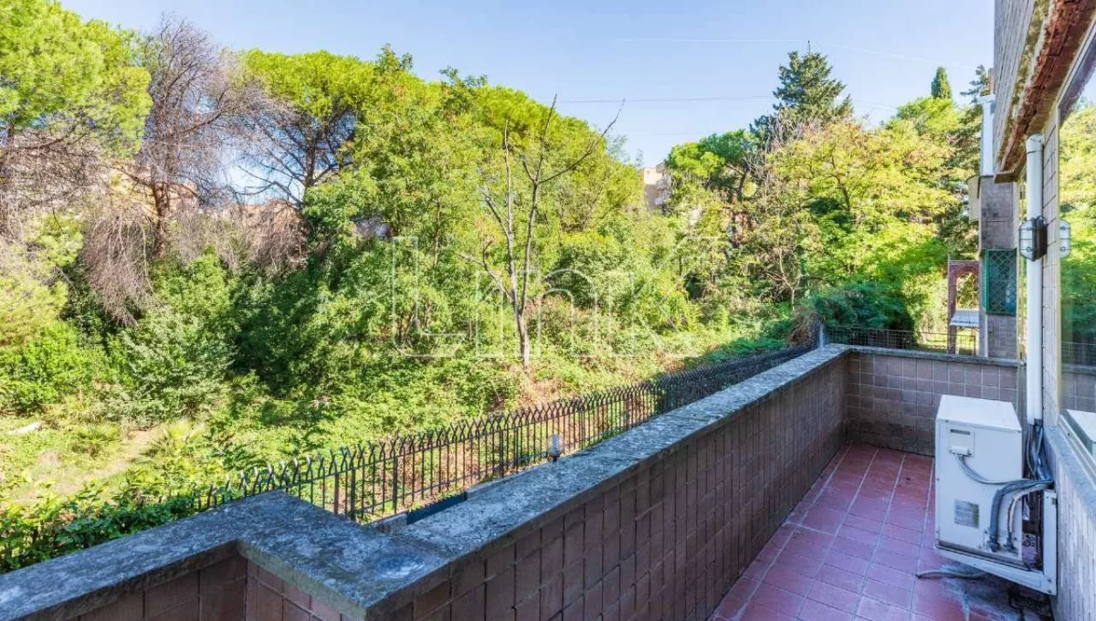 Appartamento in vendita in via Leonida Rech, Roma