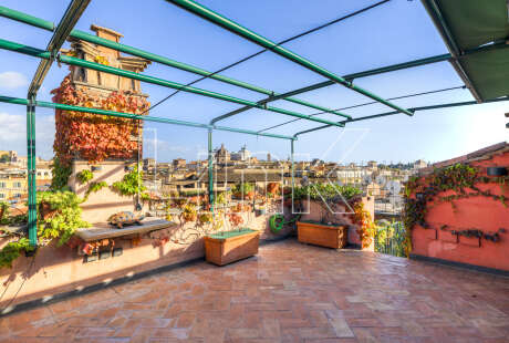 Attico e superattico in vendita via Monterone, Roma